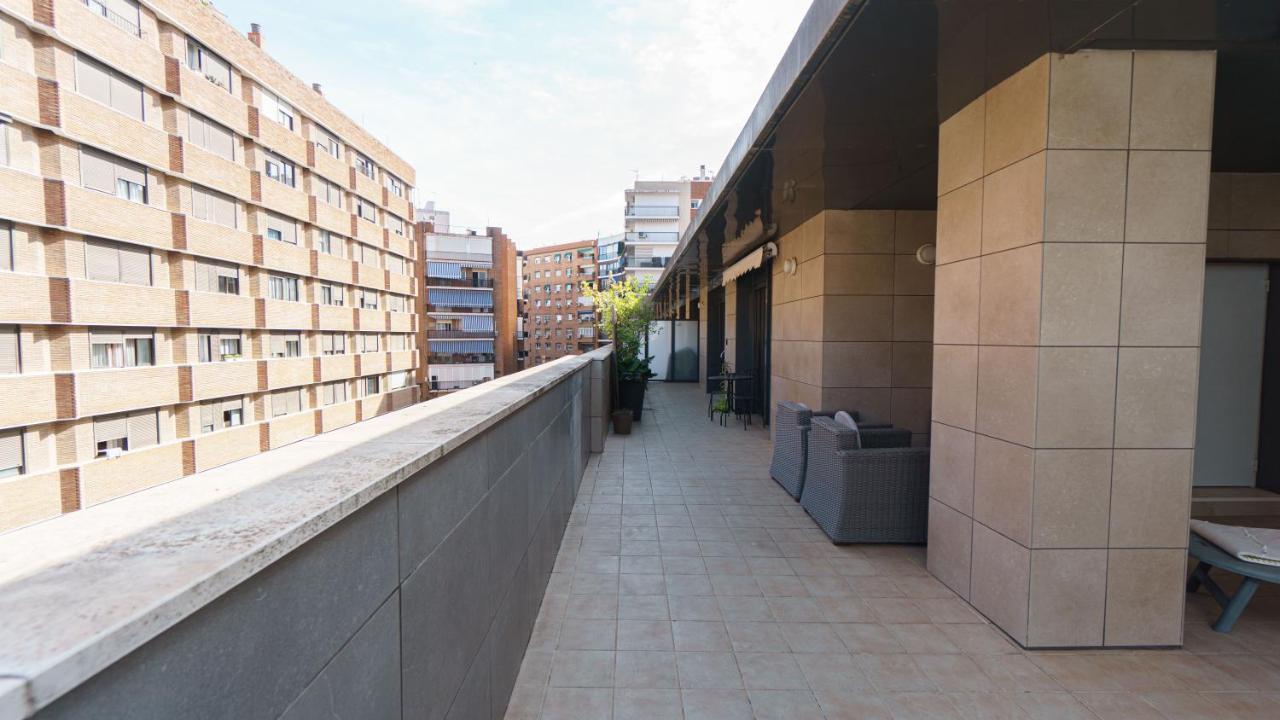 RentalSevilla Coqueto apartamento con terraza privada Exterior foto